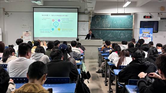 会议室里的人们AI 生成的内容可能不正确。